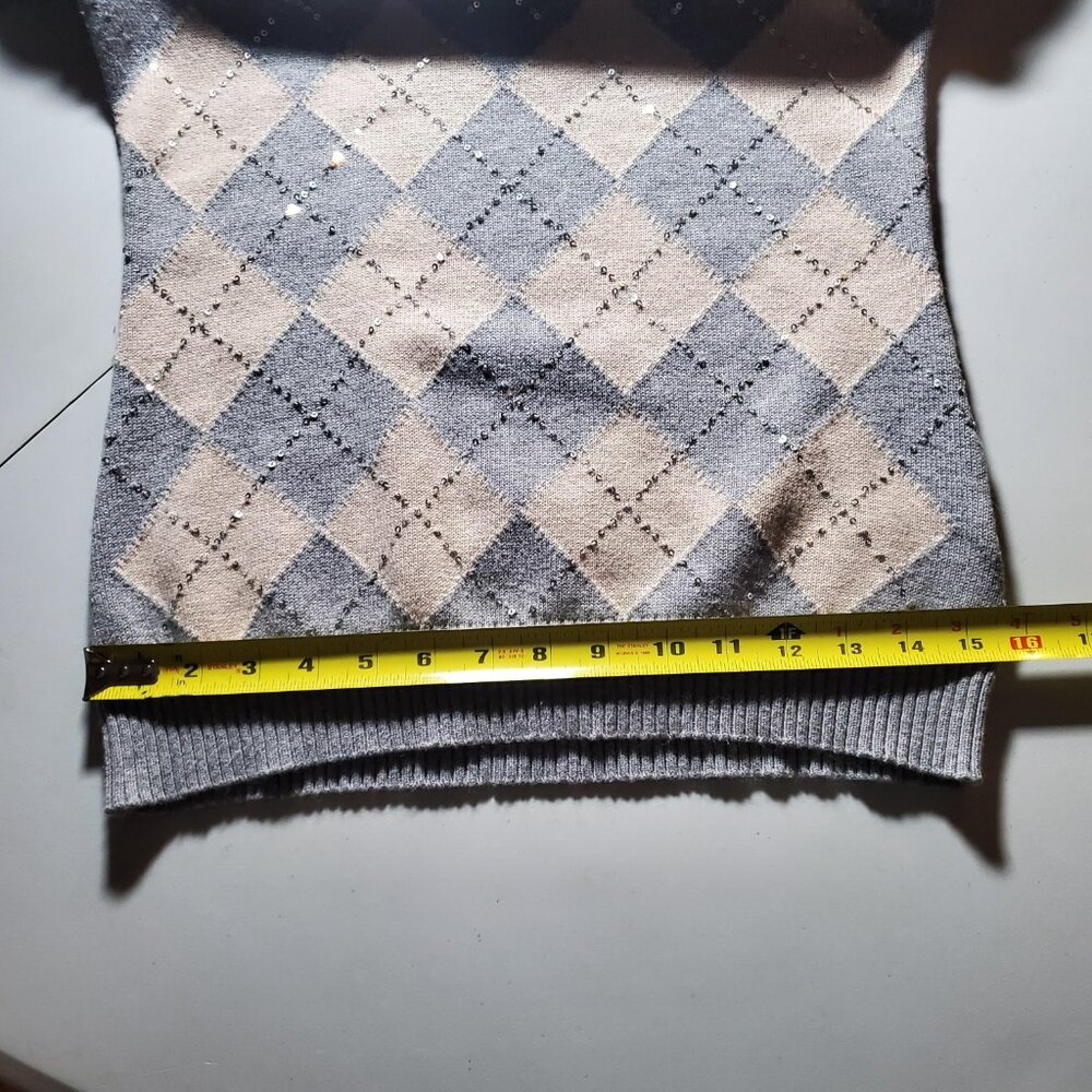 Banana Republic argyle sweater with Sequin Size Medium - Picture 11 of 16